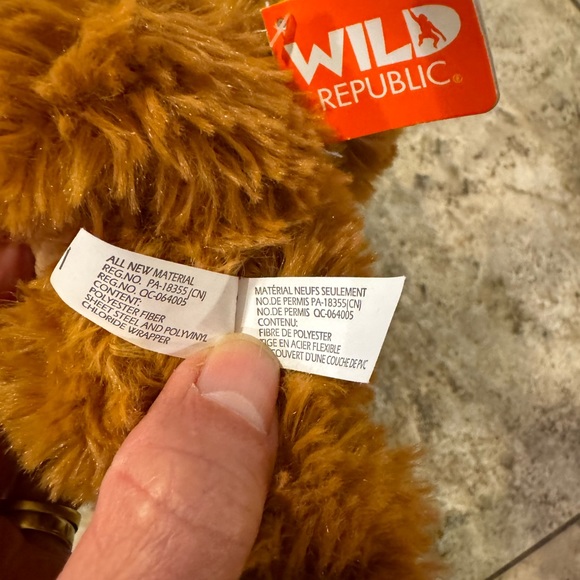 NWT Wild Republic hugger plushie orangutan - Picture 6 of 10
